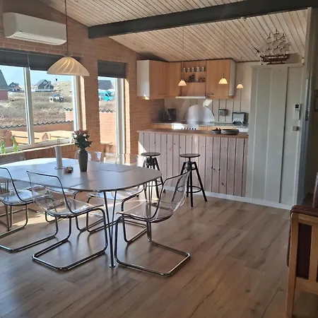 Dejligt I Vrist Taet Pa Havet Sj51 *